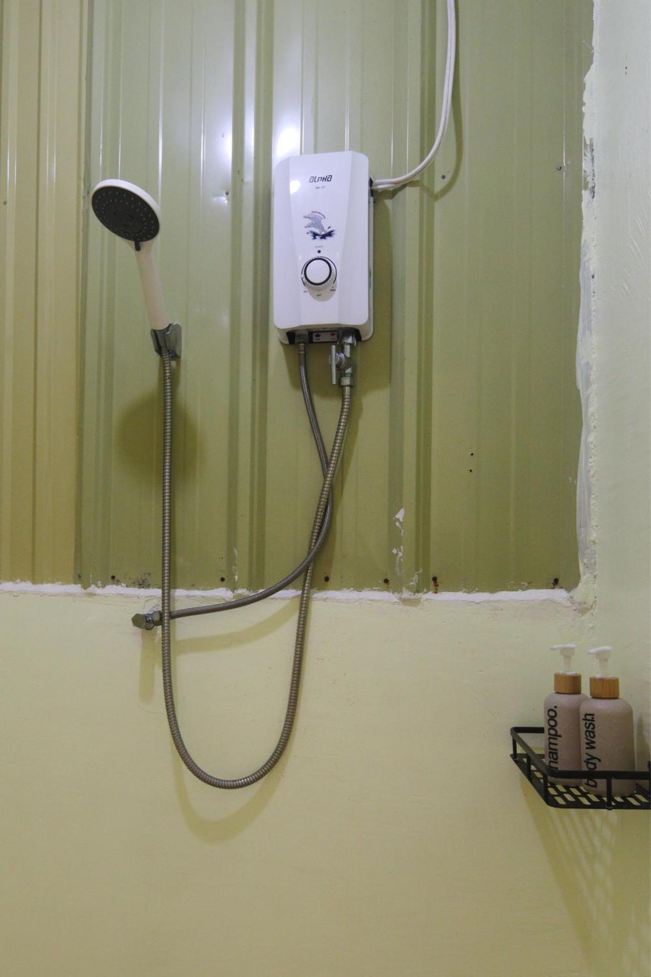 Aloha Hostel Siargao 제너럴 루나 외부 사진