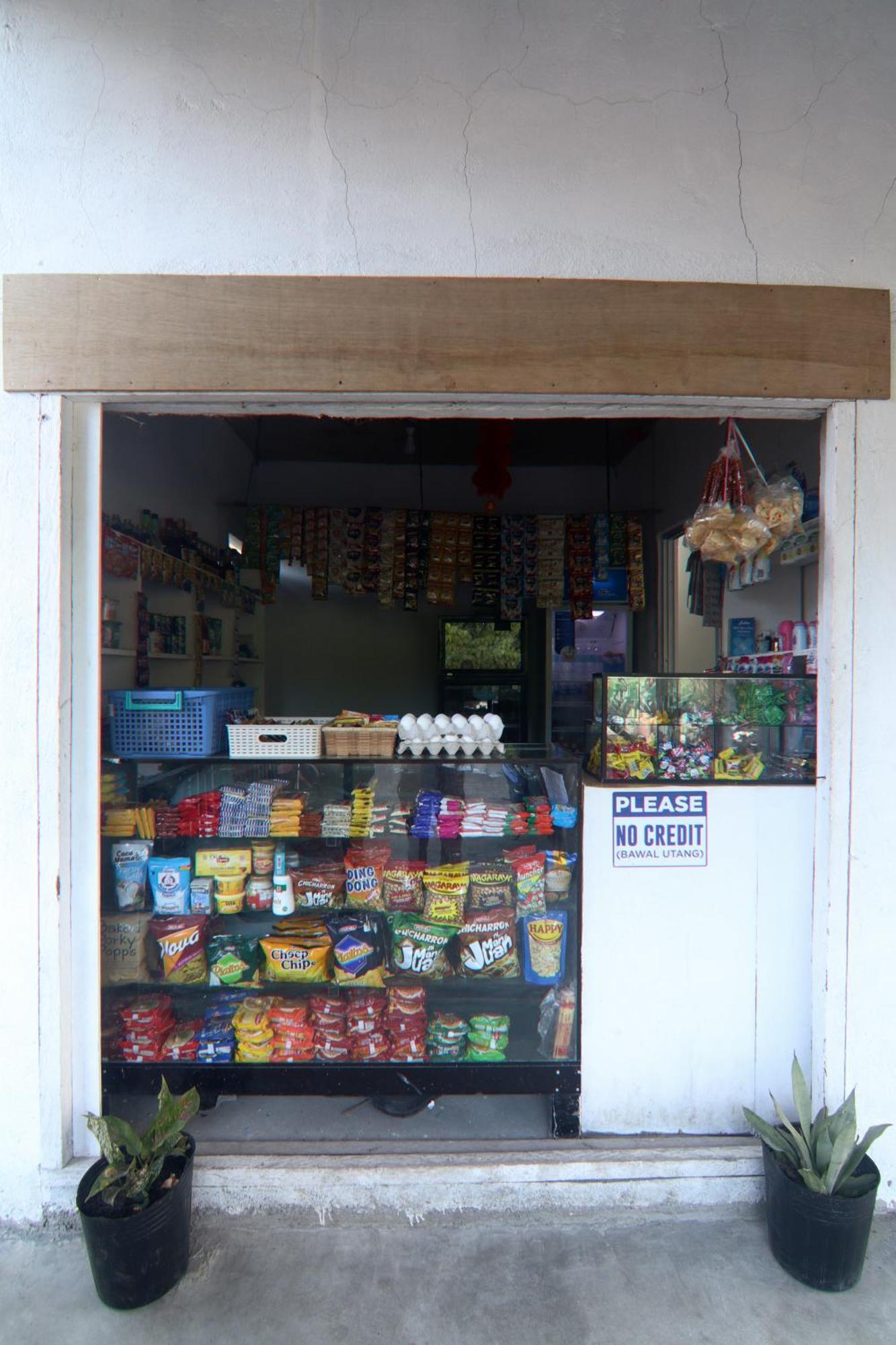 Aloha Hostel Siargao 제너럴 루나 외부 사진
